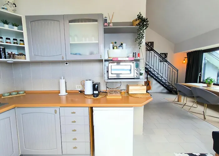 Need Is Апартаменты *